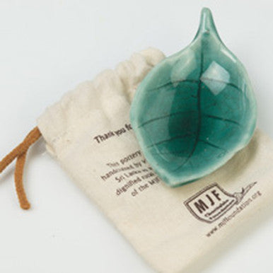 Project Empowerment. Mankada Porcelain Tea Bag Holder in Bag, Sri Lanka
