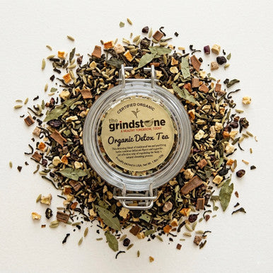 Organic Detox Tea, Green Tea with Natural Fruits and Spices, Wellness Tea Collection, 1.8 Oz Jar