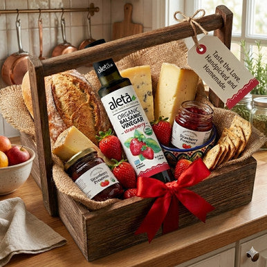 Aleta Organic, Infused Strawberry Balsamic Vinegar, Sweet & Tarty, No-Added Sugar, No-Preservatives, Glass Bottle, 8.45 oz.